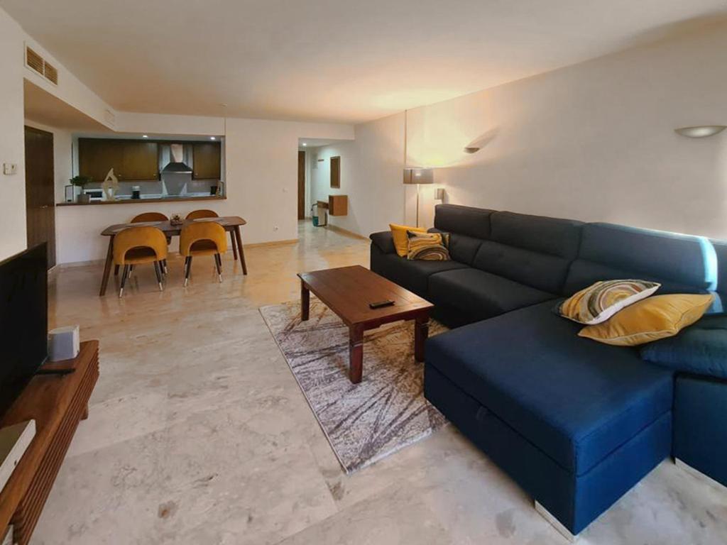 Апартаменти Apartament Magdalena Торрев'єха Екстер'єр фото