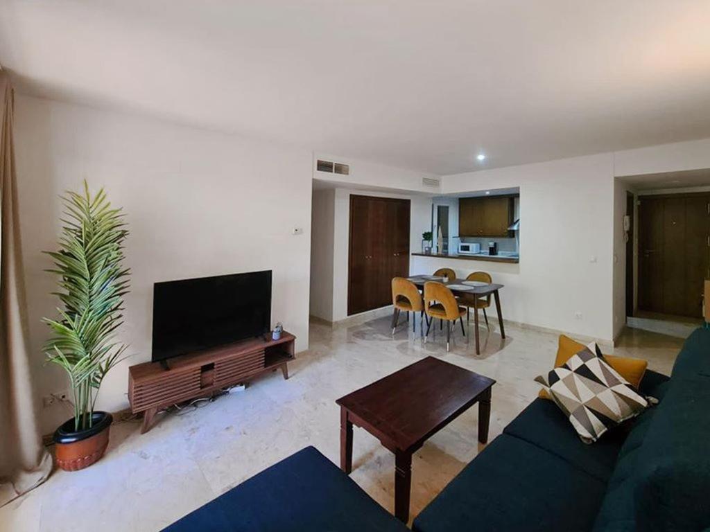 Апартаменти Apartament Magdalena Торрев'єха Екстер'єр фото