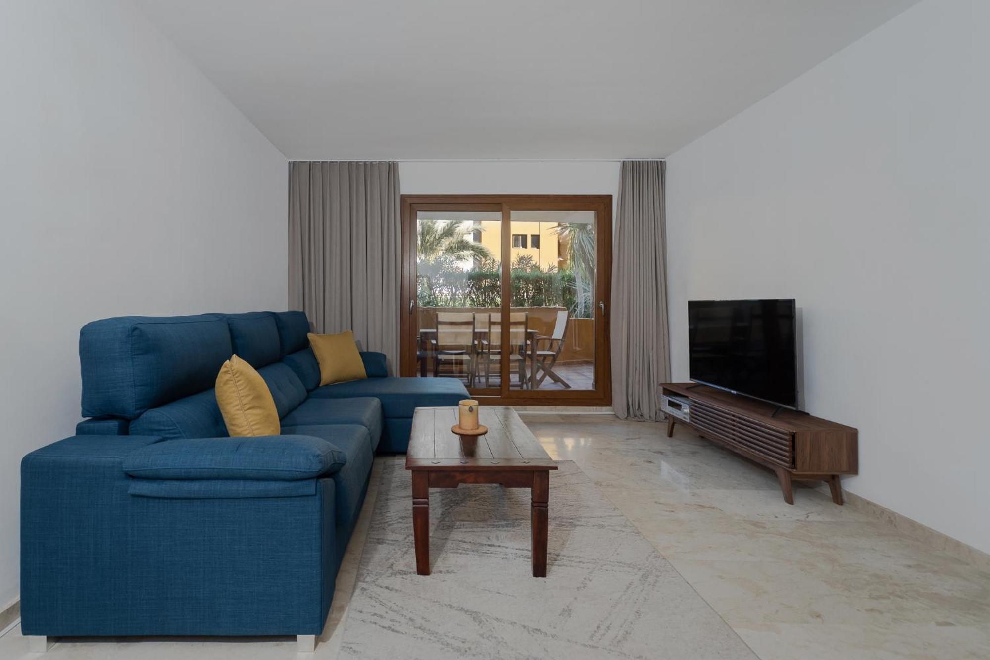 Апартаменти Apartament Magdalena Торрев'єха Екстер'єр фото
